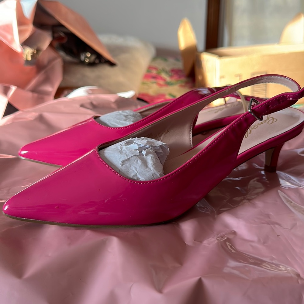 Brand new women shoes